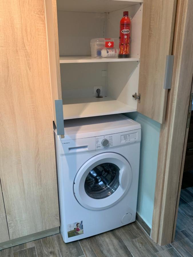 Cozy Apartment Metaxourgeio Greendom أثينا المظهر الخارجي الصورة