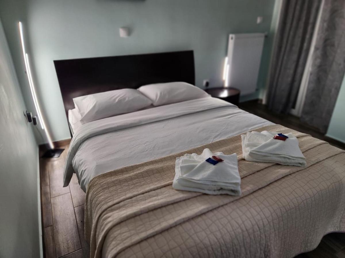 Cozy Apartment Metaxourgeio Greendom أثينا المظهر الخارجي الصورة